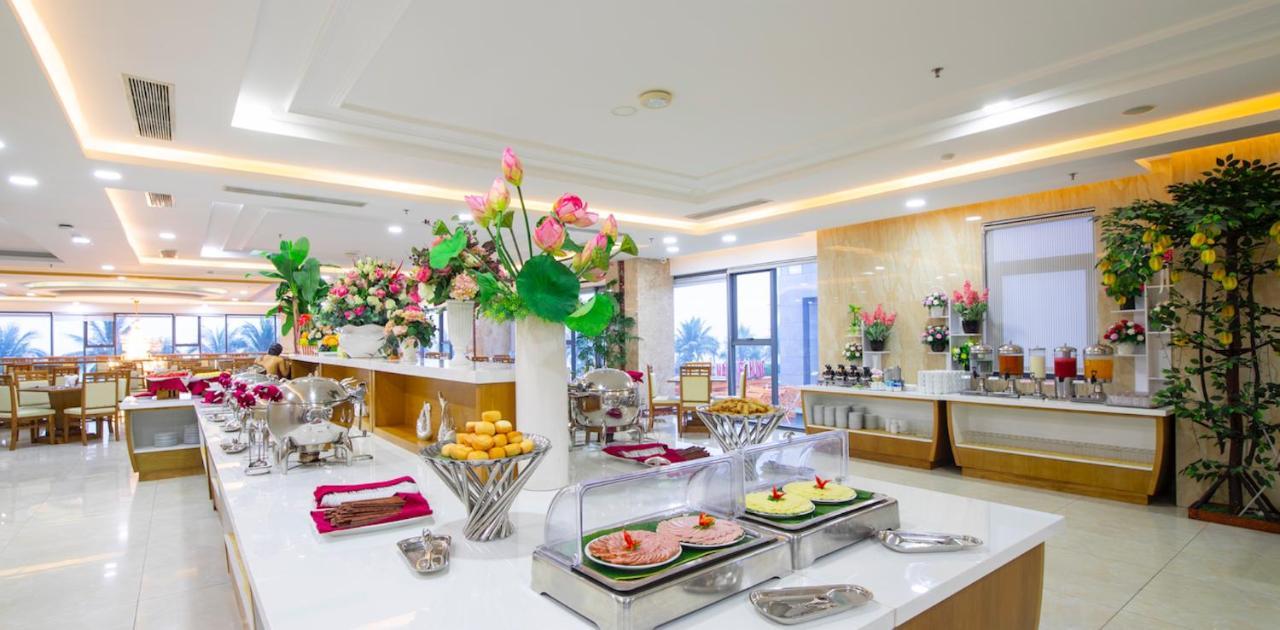 Serene Beach Hotel Danang Exterior photo